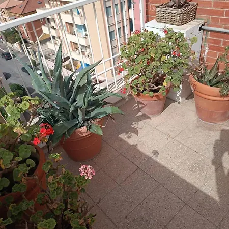 Pm 10 Via Della Santabarbara Ostia